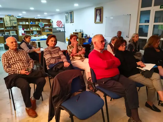 Asistentes durante la presentación