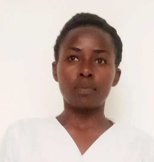 Alphonsine Umuhire, Estudiante becada/o