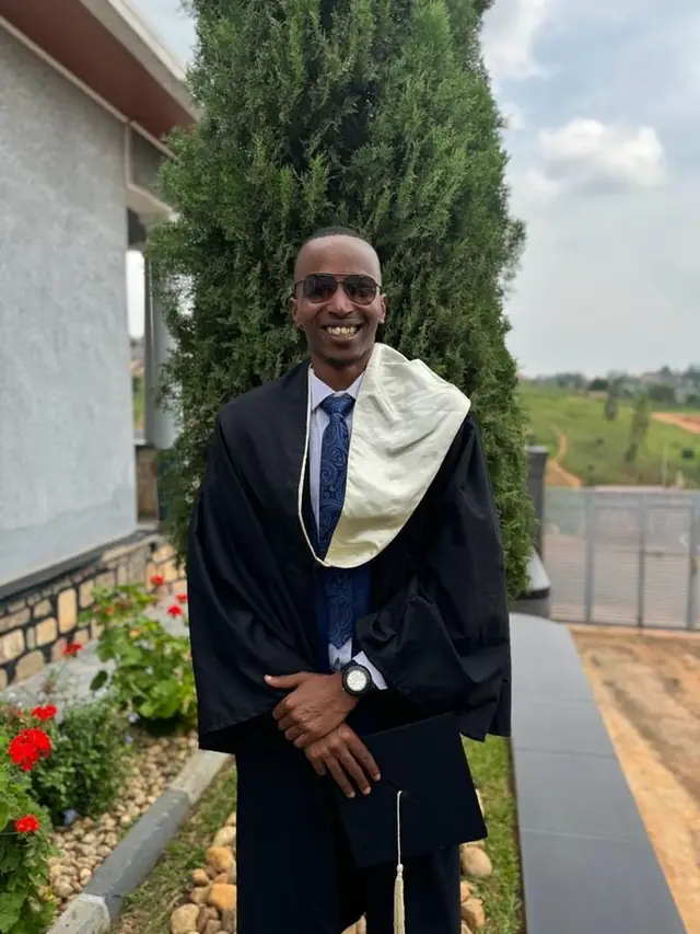 Didier Iradukunda, Estudiante becada/o