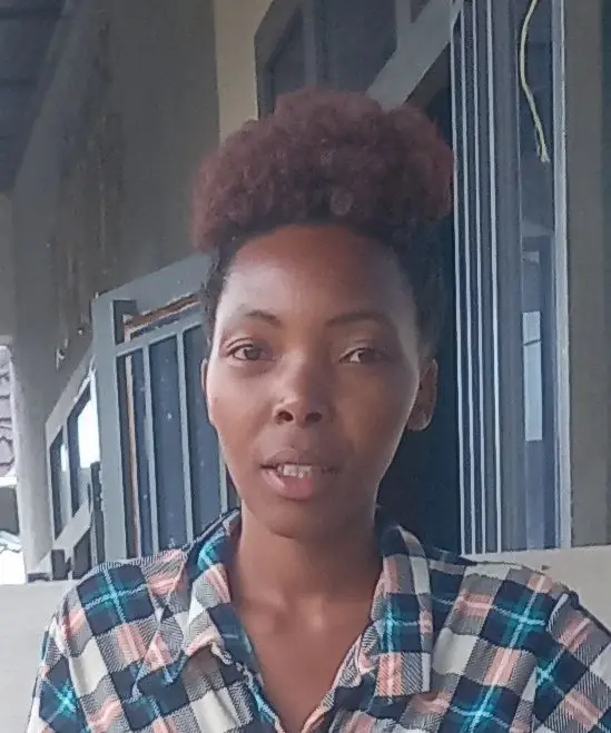Marie-Chantal Umurerwa, Estudiante becada/o
