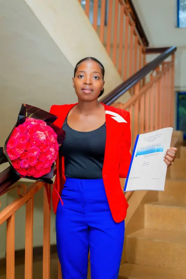 Marie-Louise Dukundimana, Estudiante becada/o
