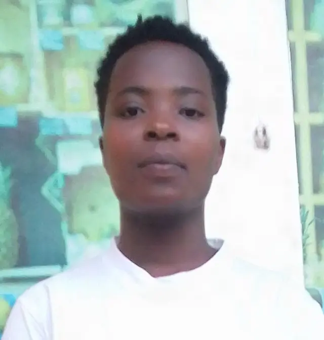 Solange Benimana, Estudiante becada/o